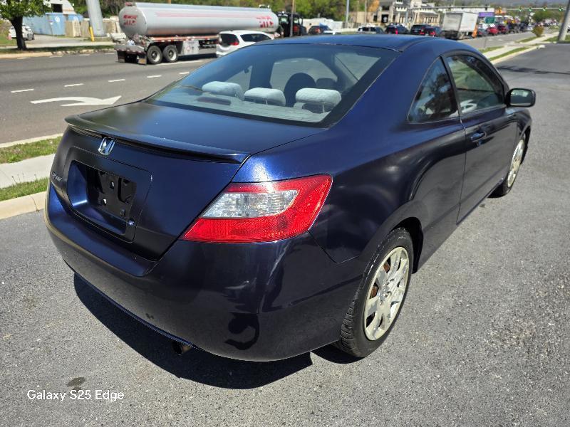 Honda Civic LX Coupe 5-Speed AT 2010