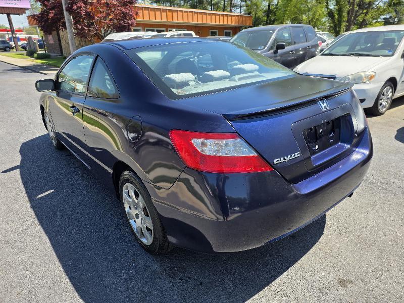 Honda Civic LX Coupe 5-Speed AT 2010