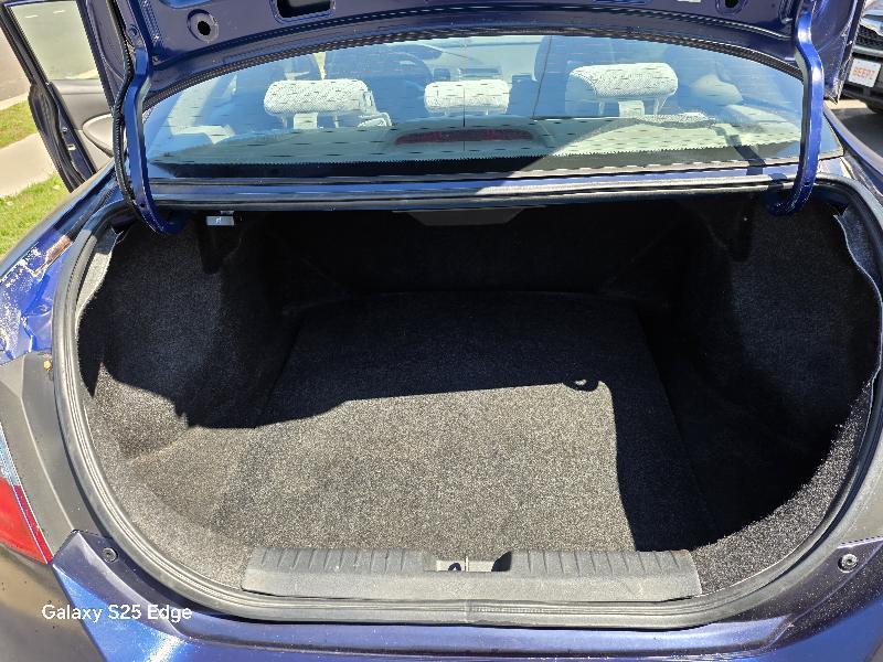 Honda Civic LX Coupe 5-Speed AT 2010