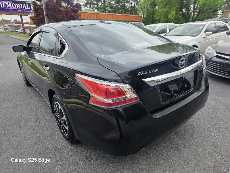Nissan Altima 2.5 SV 2015