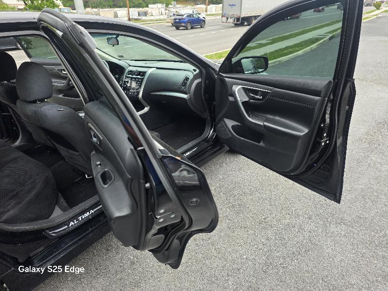 Nissan Altima 2.5 SV 2015