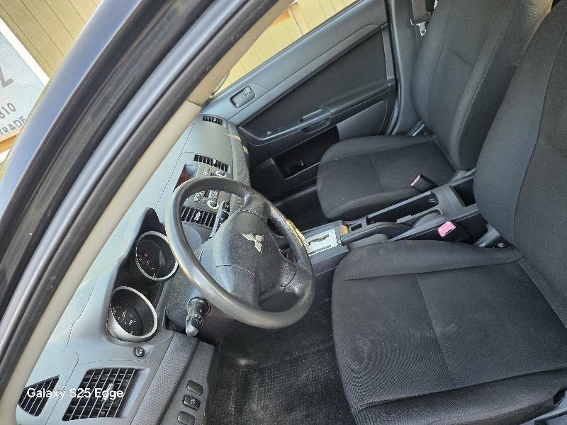 Mitsubishi Lancer DE 2010