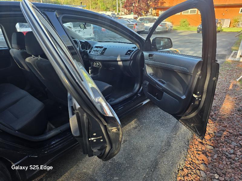 Mitsubishi Lancer DE 2010