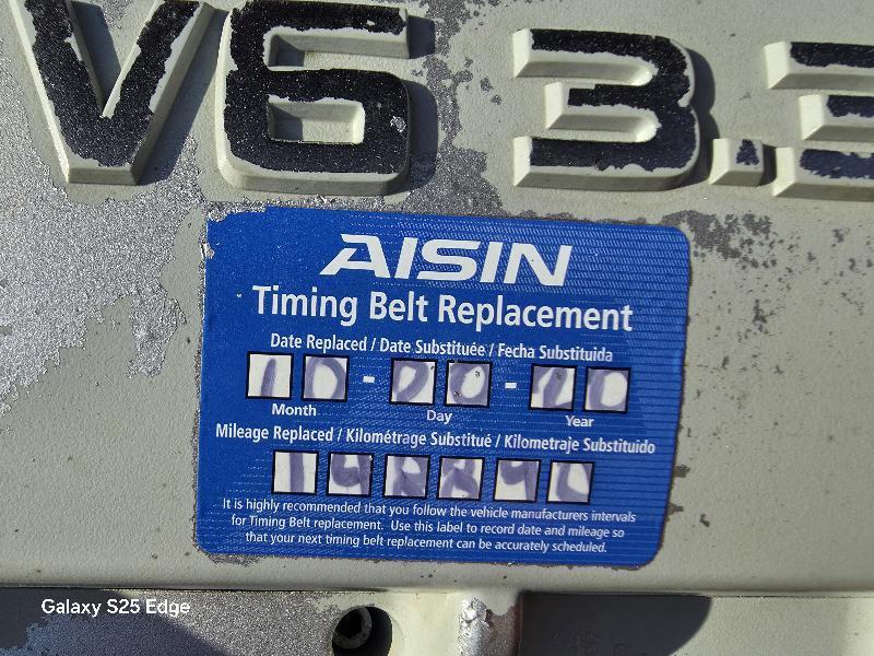 Toyota Sienna LE - 7 Passenger Seating 2005