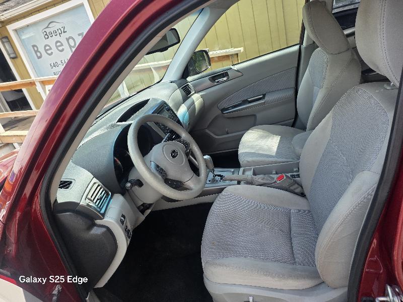 Subaru Forester 2.5X Premium 2012