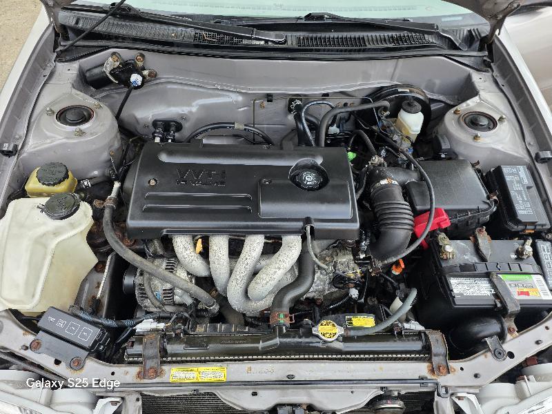 Toyota Corolla CE 2002