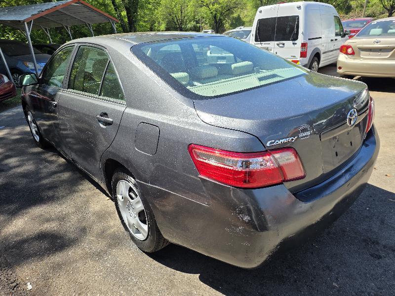 Toyota Camry 4dr Sdn LE Auto 2007