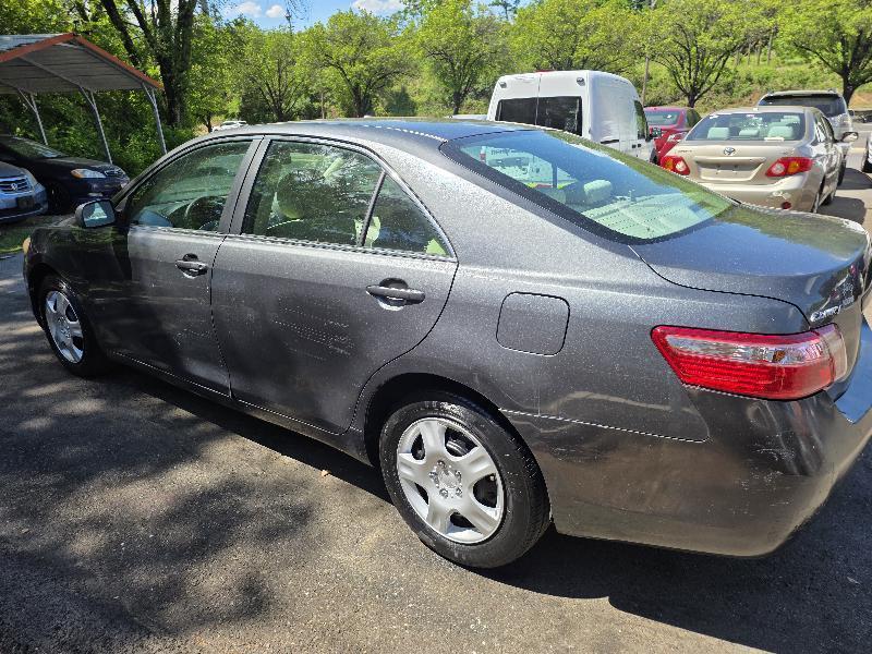 Toyota Camry 4dr Sdn LE Auto 2007