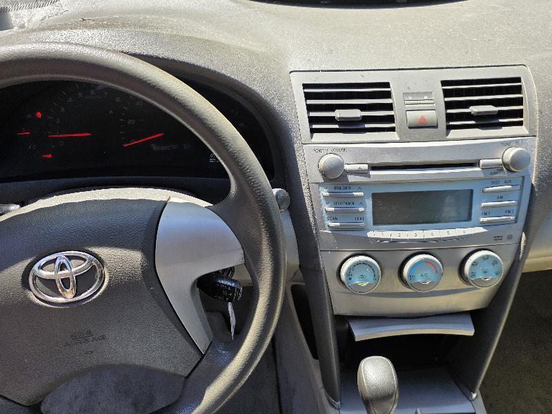 Toyota Camry 4dr Sdn LE Auto 2007