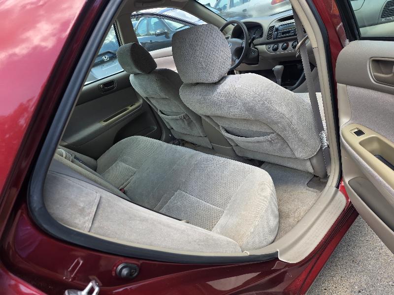 Toyota Camry Standard 2004