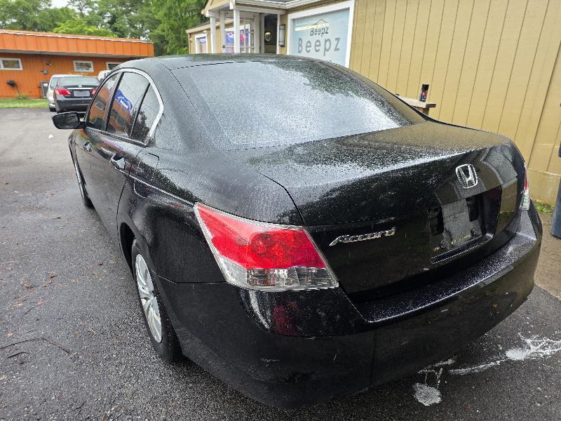Honda Accord LX sedan AT 2009