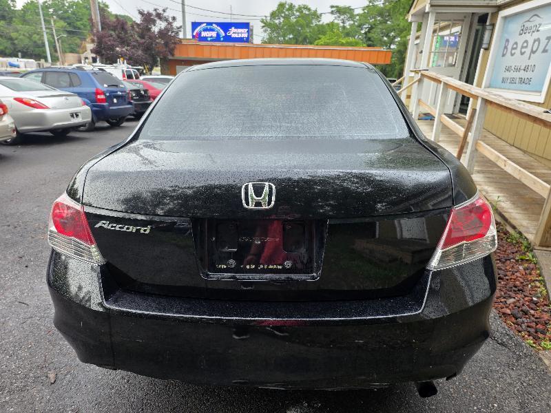 Honda Accord LX sedan AT 2009