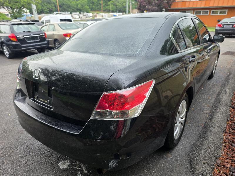 Honda Accord LX sedan AT 2009