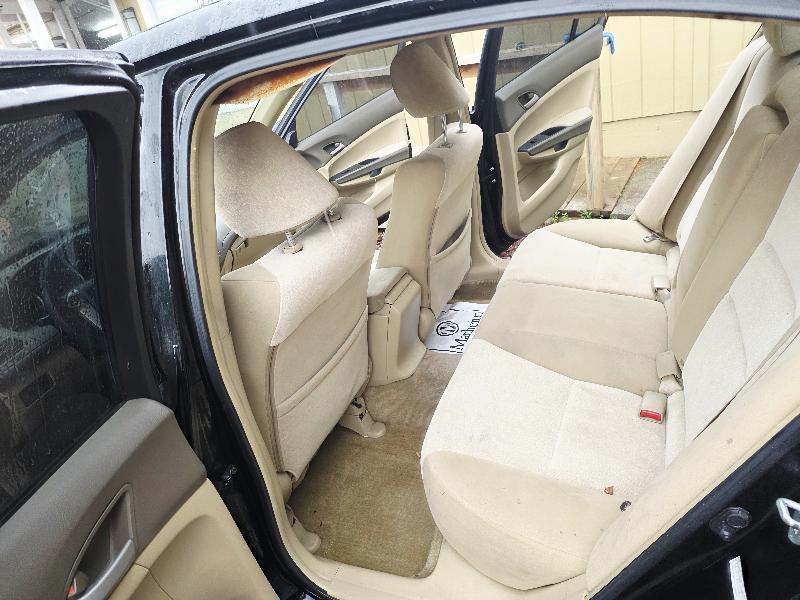 Honda Accord LX sedan AT 2009