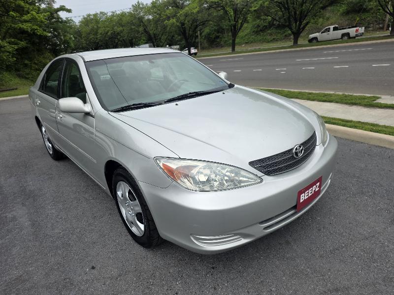 Toyota Camry 4dr Sdn XLE Auto 2002