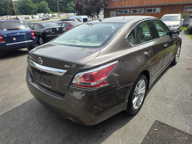 Nissan Altima 2.5 SV 2015