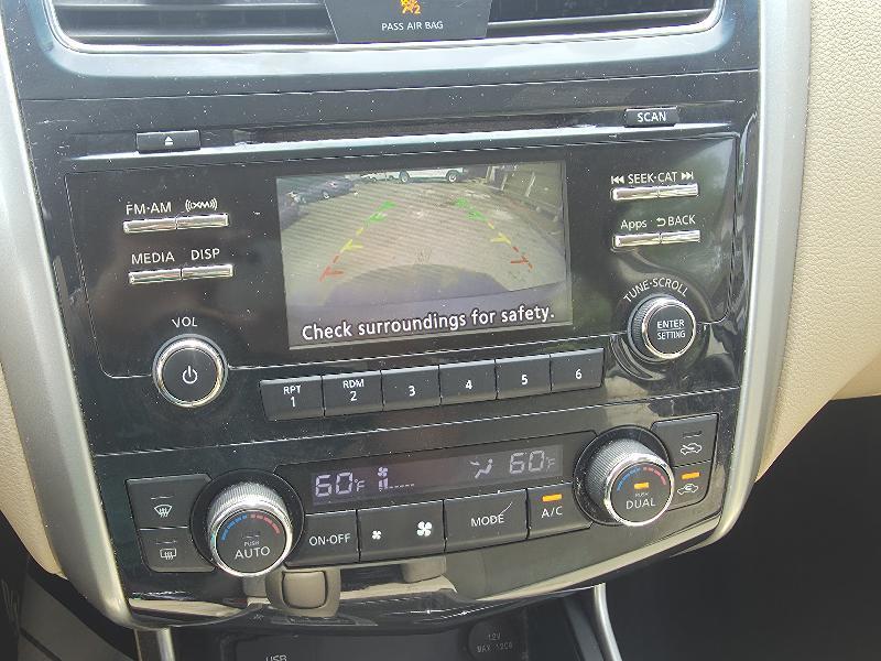 Nissan Altima 2.5 SV 2015