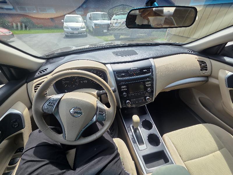 Nissan Altima 2.5 SV 2015