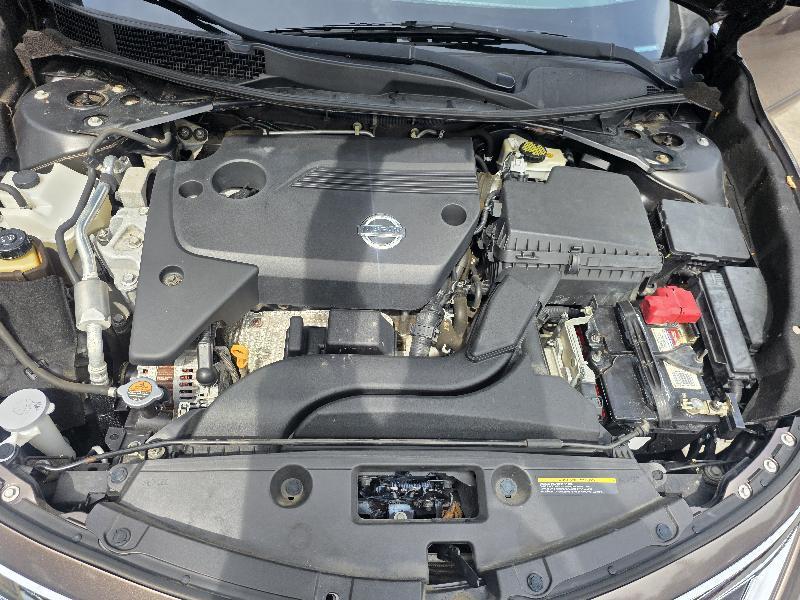 Nissan Altima 2.5 SV 2015