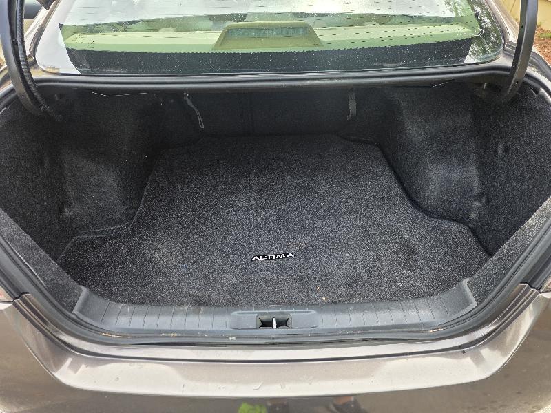 Nissan Altima 2.5 SV 2015
