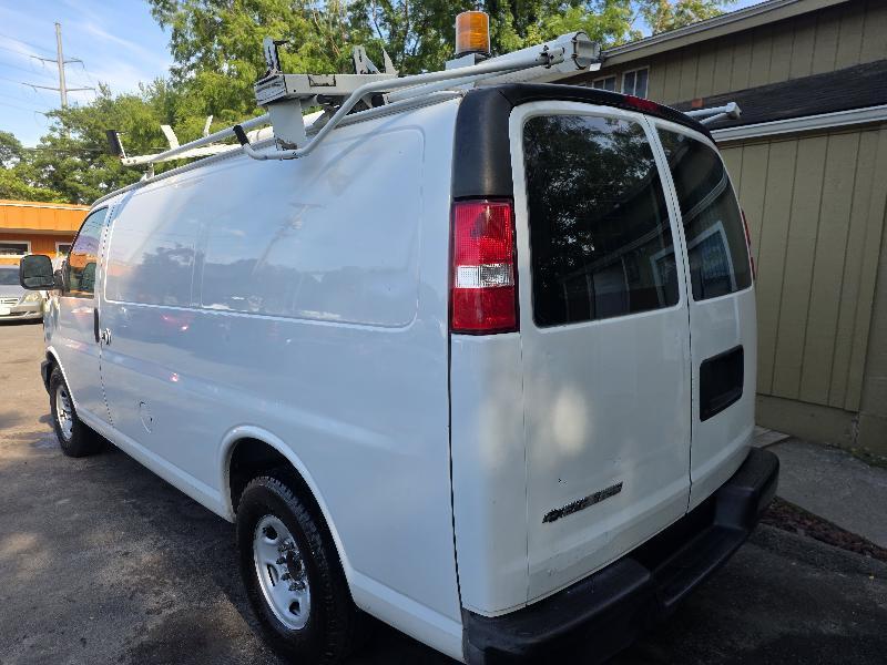 Chevrolet Express 2500 Cargo 2009
