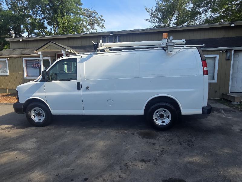Chevrolet Express 2500 Cargo 2009