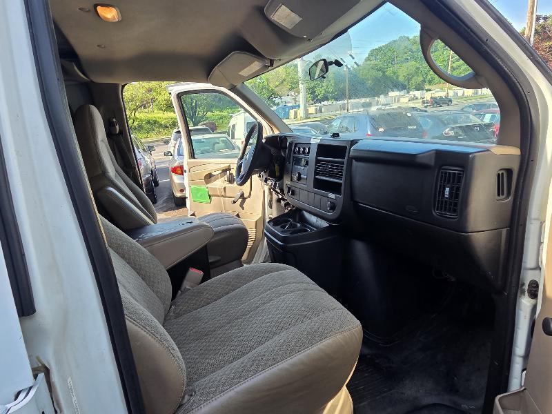 Chevrolet Express 2500 Cargo 2009