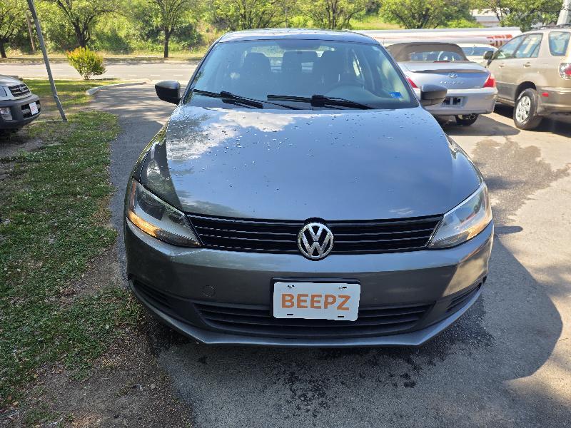 Volkswagen Jetta S 2012