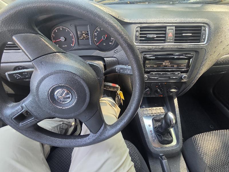 Volkswagen Jetta S 2012