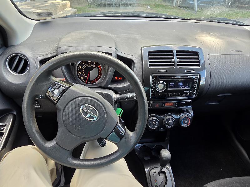 Scion xD 5-Door Wagon 2008
