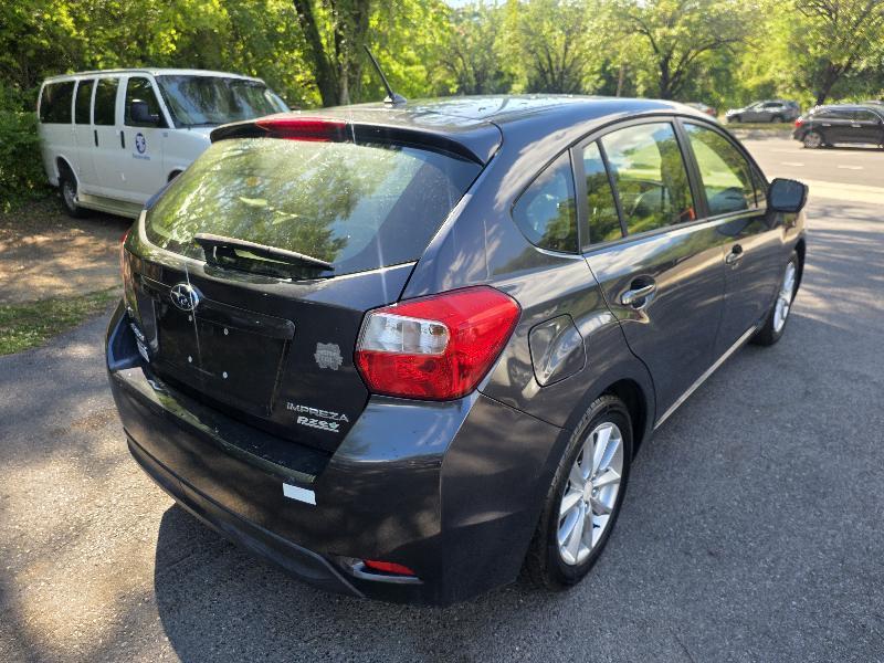 Subaru Impreza 2.0i Premium 5-Door w/All Weather Package 2014