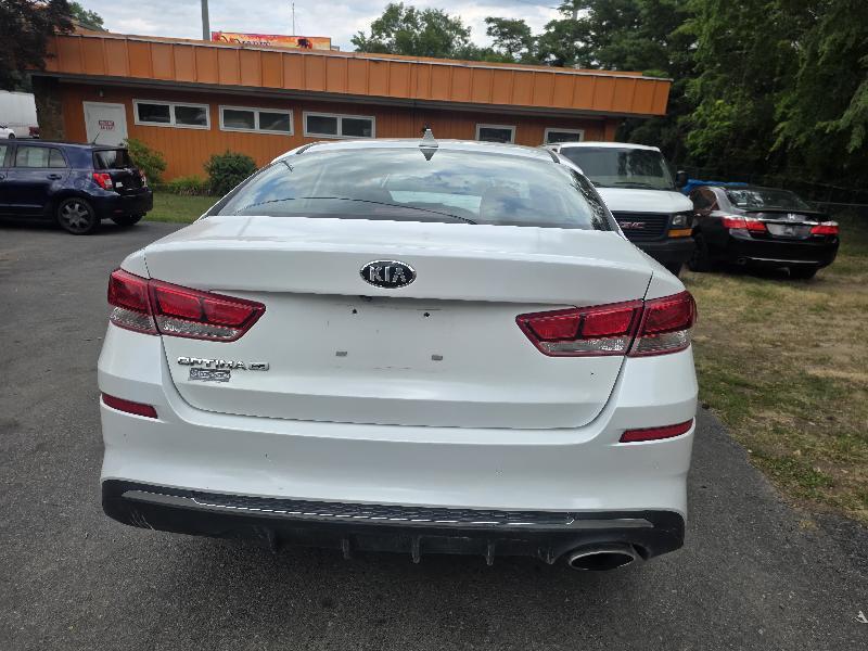 Kia Optima LX 2020