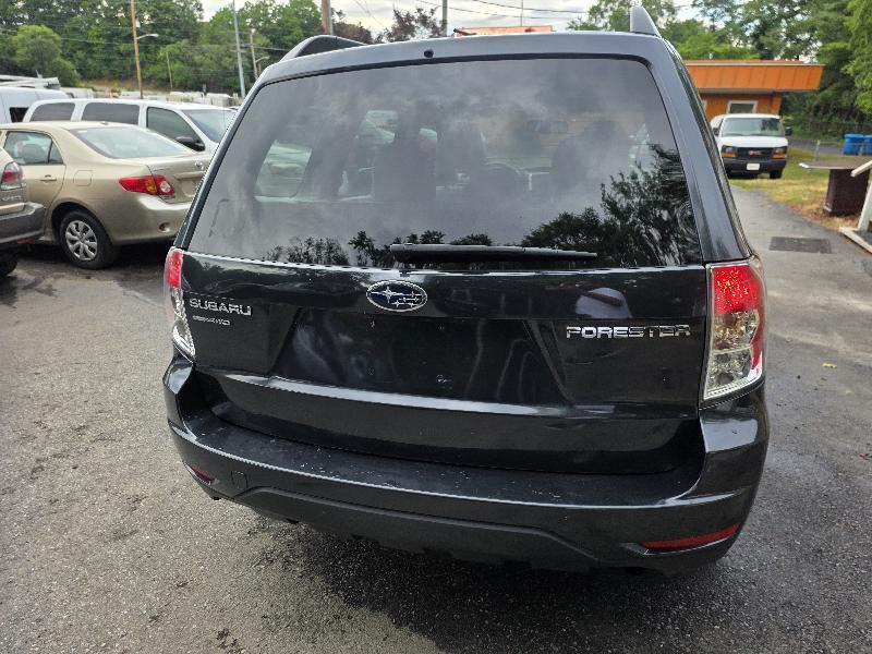 Subaru Forester 2.5X 2012