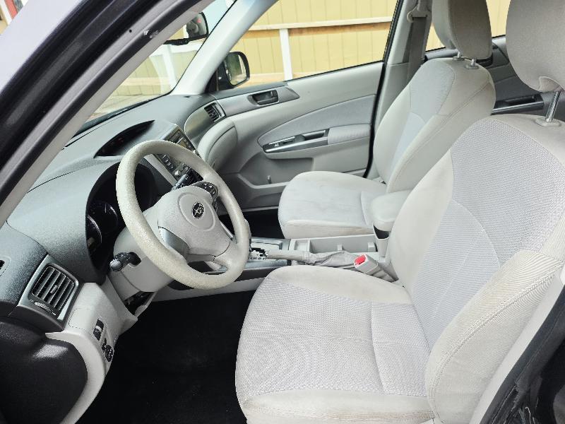 Subaru Forester 2.5X 2012