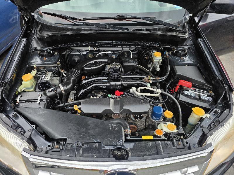 Subaru Forester 2.5X 2012
