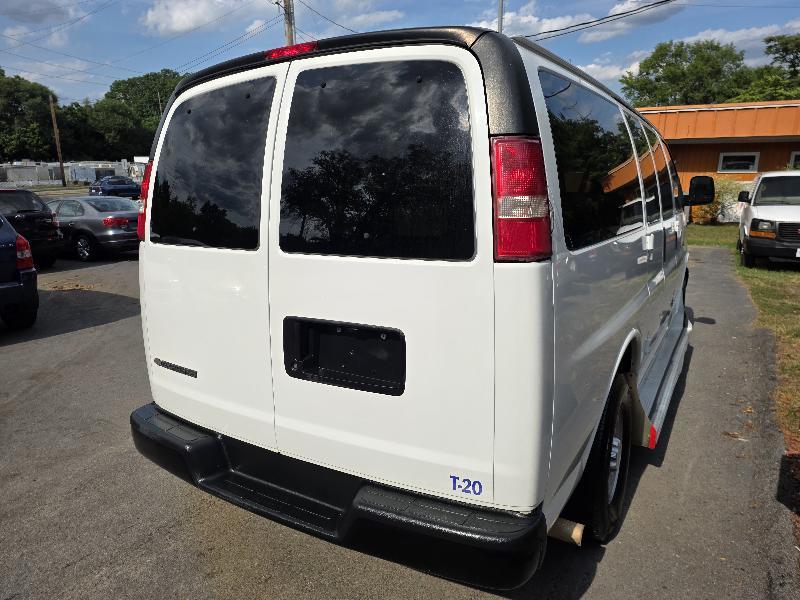 Chevrolet Express LS 2500 2017