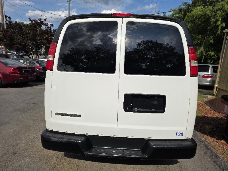 Chevrolet Express LS 2500 2017