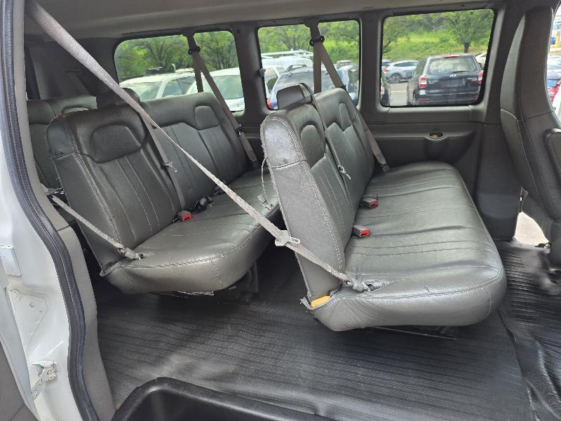 Chevrolet Express LS 2500 2017
