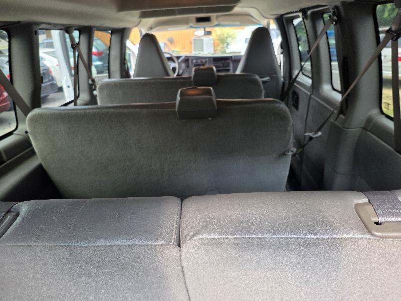 Chevrolet Express LS 2500 2017