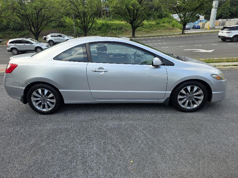 Honda Civic EX Coupe 5-Speed AT 2009
