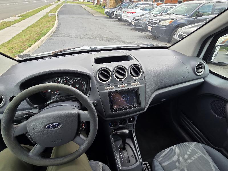 Ford Transit Connect XLT with Rear Door Glass 2012