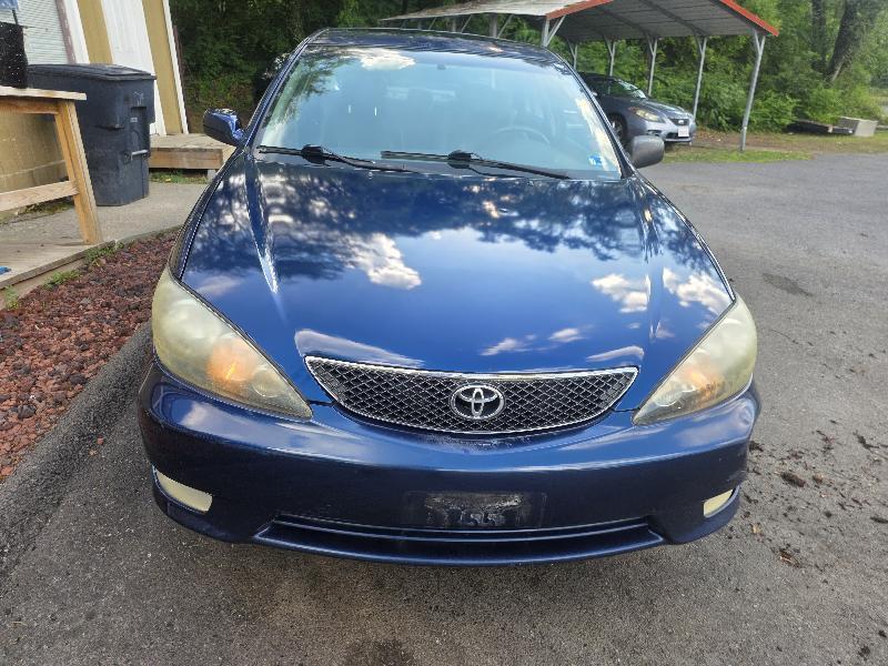 Toyota Camry SE 2005