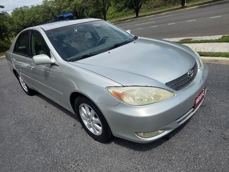 Toyota Camry 4dr Sdn XLE Auto 2004