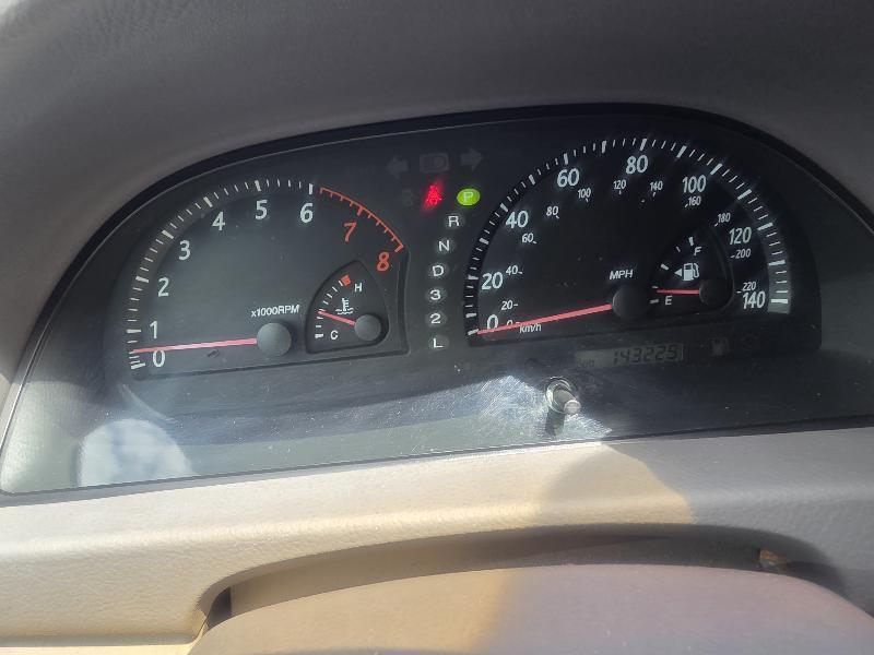 Toyota Camry 4dr Sdn XLE Auto 2004