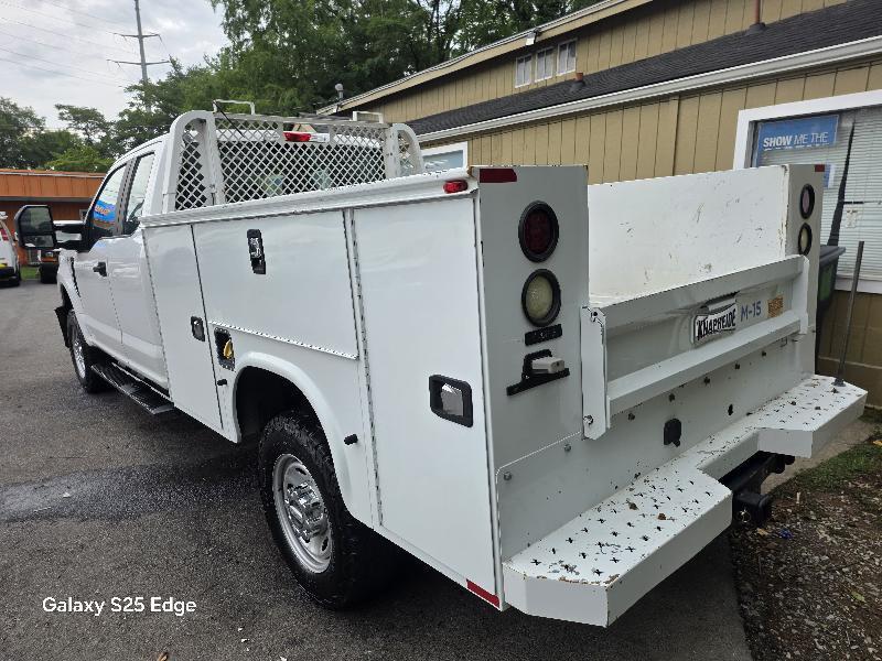 Ford F-250 SD XLT SuperCab Long Bed 4WD 2017