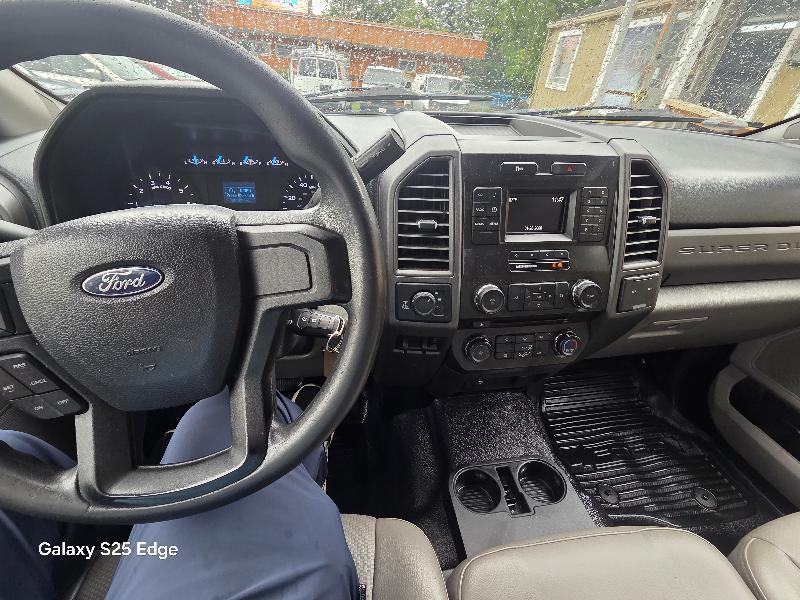 Ford F-250 SD XLT SuperCab Long Bed 4WD 2017
