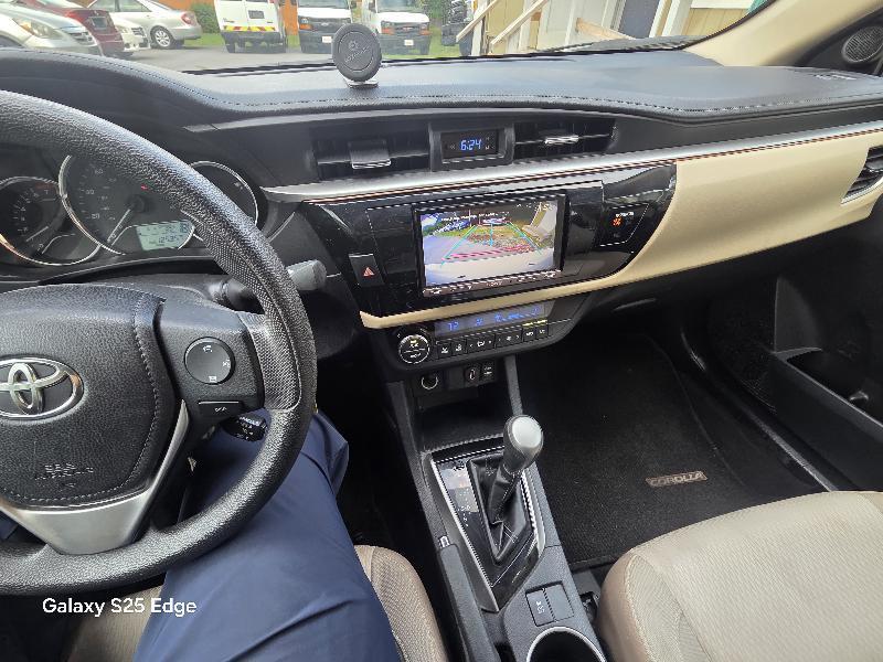 Toyota Corolla S Premium CVT 2015