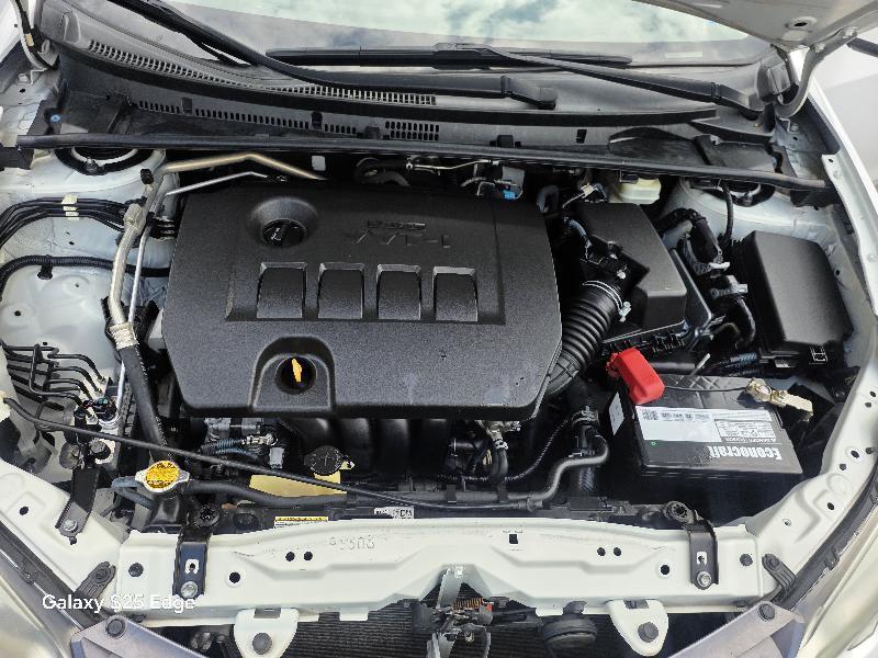 Toyota Corolla S Premium CVT 2015