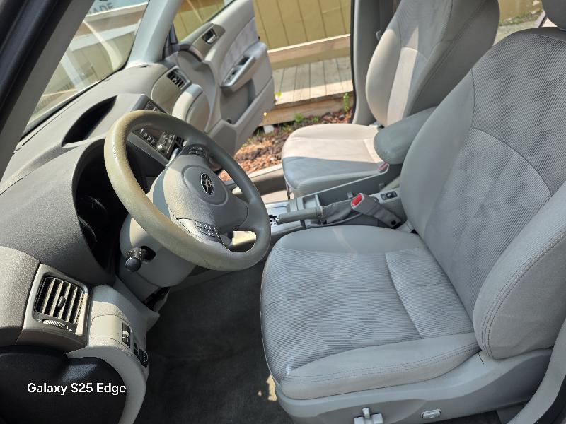 Subaru Forester 2.5X Premium 2010