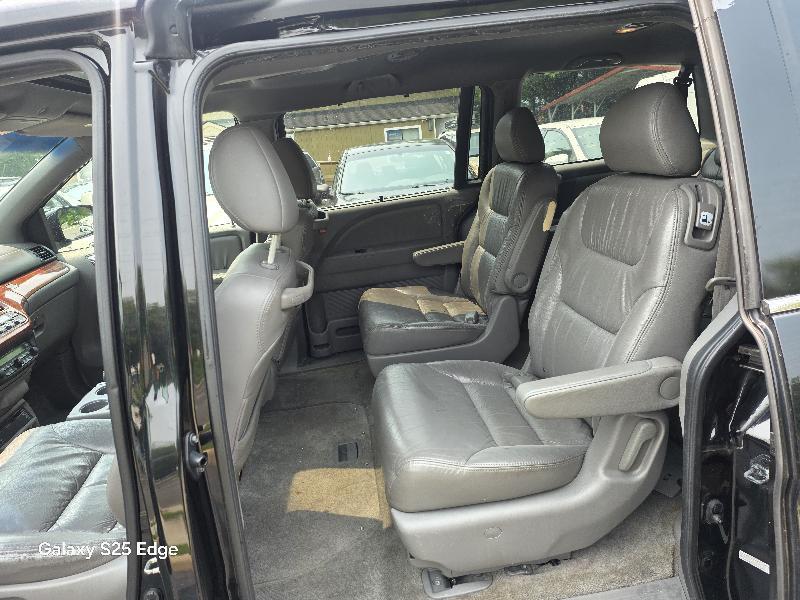Honda Odyssey EX-L w/ DVD and Navigation 2010